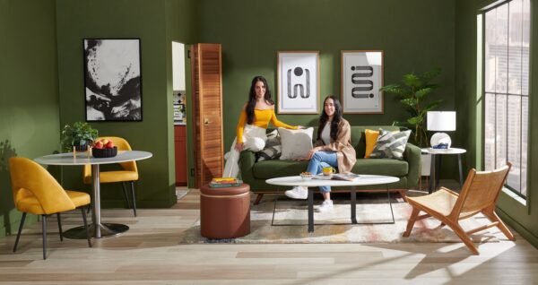 Kort & Co. Freeman 80” Linen-Look Fabric Condo Size Sofa with Wood Legs - Avocado Green | Sofa Freeman de Kort & Co. de 80 po de format condo en tissu d’apparence lin avec base et pattes en bois - vert avocat - Image 19